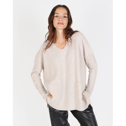 PULL COL V XL 2 POCHES