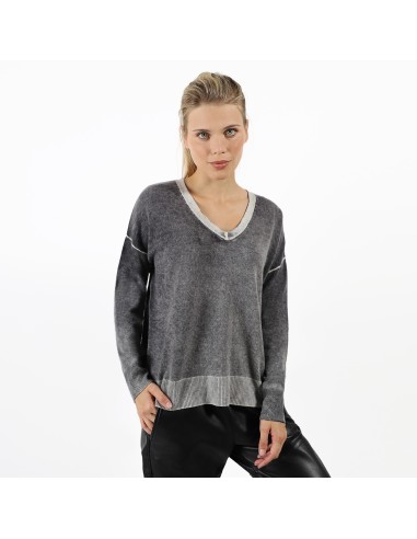 CASUAL WASHED V-NECK SWEATER